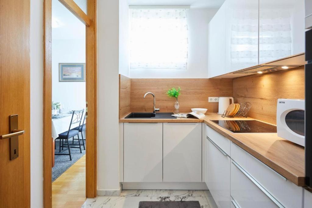 Apartment Madral Zagreb Eksteriør billede